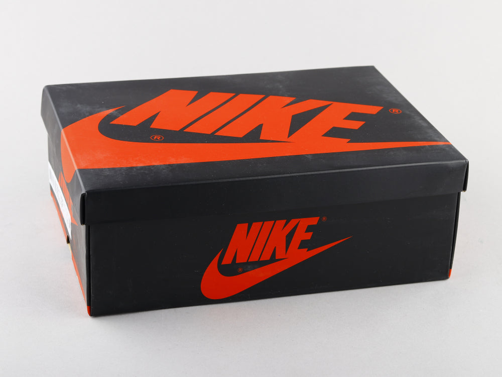 GLM - AJ1 red silk black toe