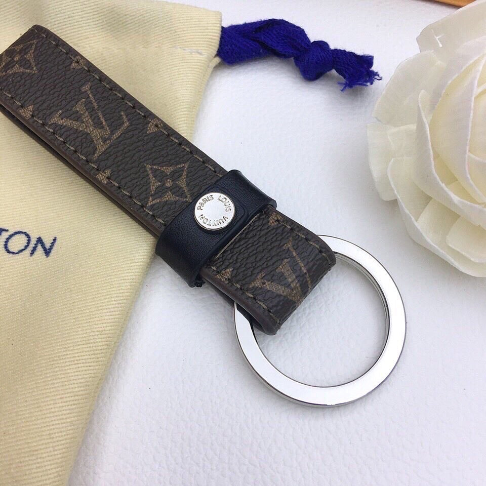 GLM - Top Quality Keychains LUV 004