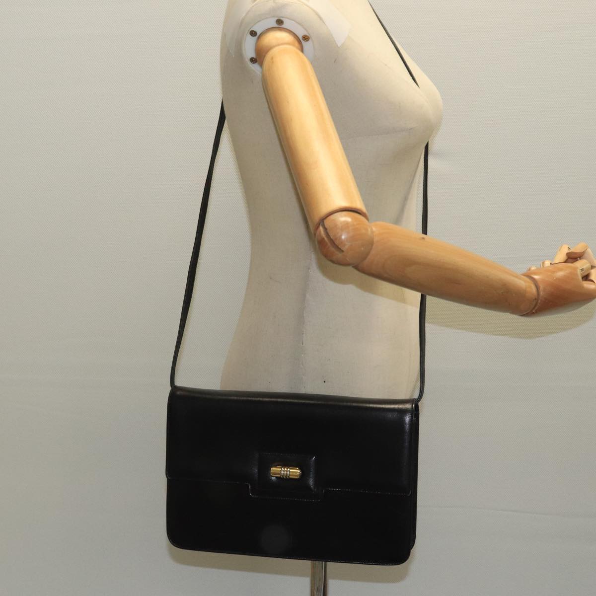 GUCCI Shoulder Bag Leather Black Gold 004 33 0241 fm4114