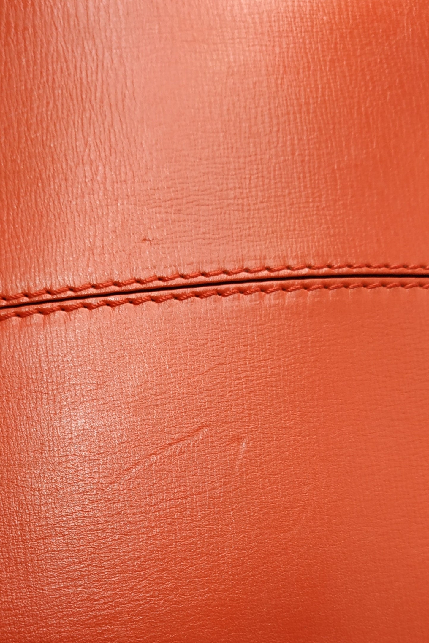 Medium Nightingale Palma Red