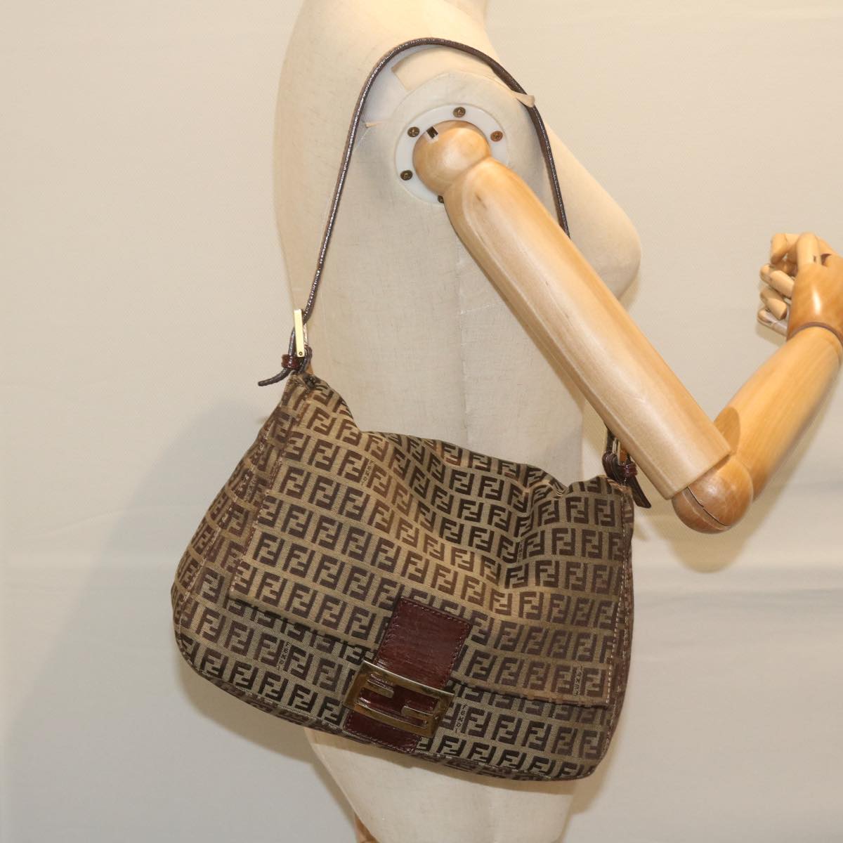 FENDI Zucchino Canvas Mamma Baguette Shoulder Bag Brown hk949