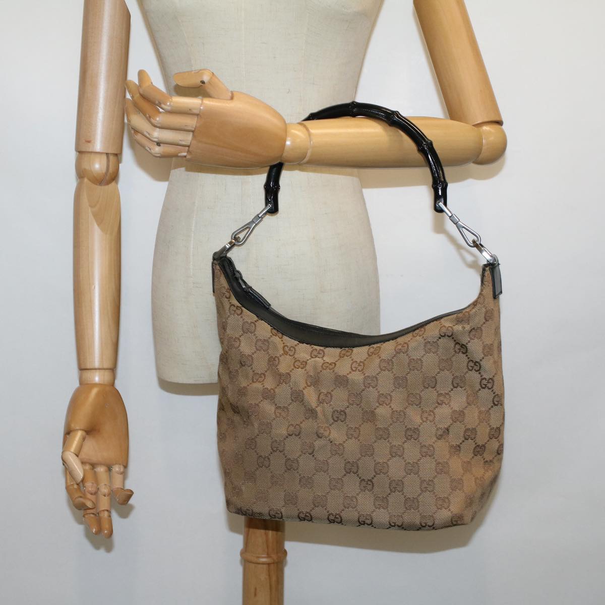 GUCCI Bamboo GG Canvas Shoulder Bag Beige ki3617