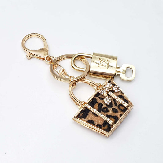 100% Louis Vuitton Lock and Key with Unbranded Keychain, Keycharm, Bagcharm