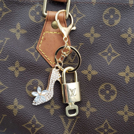 100% Louis Vuitton Lock and Key with Unbranded Keychain, Keycharm, Bagcharm