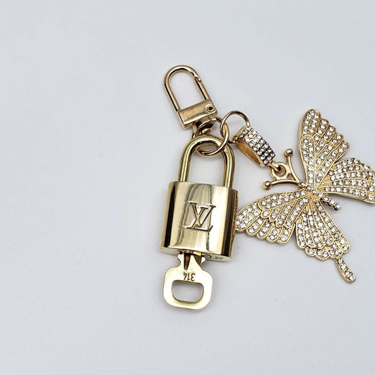 100% Louis Vuitton Lock and Key with Unbranded Keychain, Keycharm, Bagcharm
