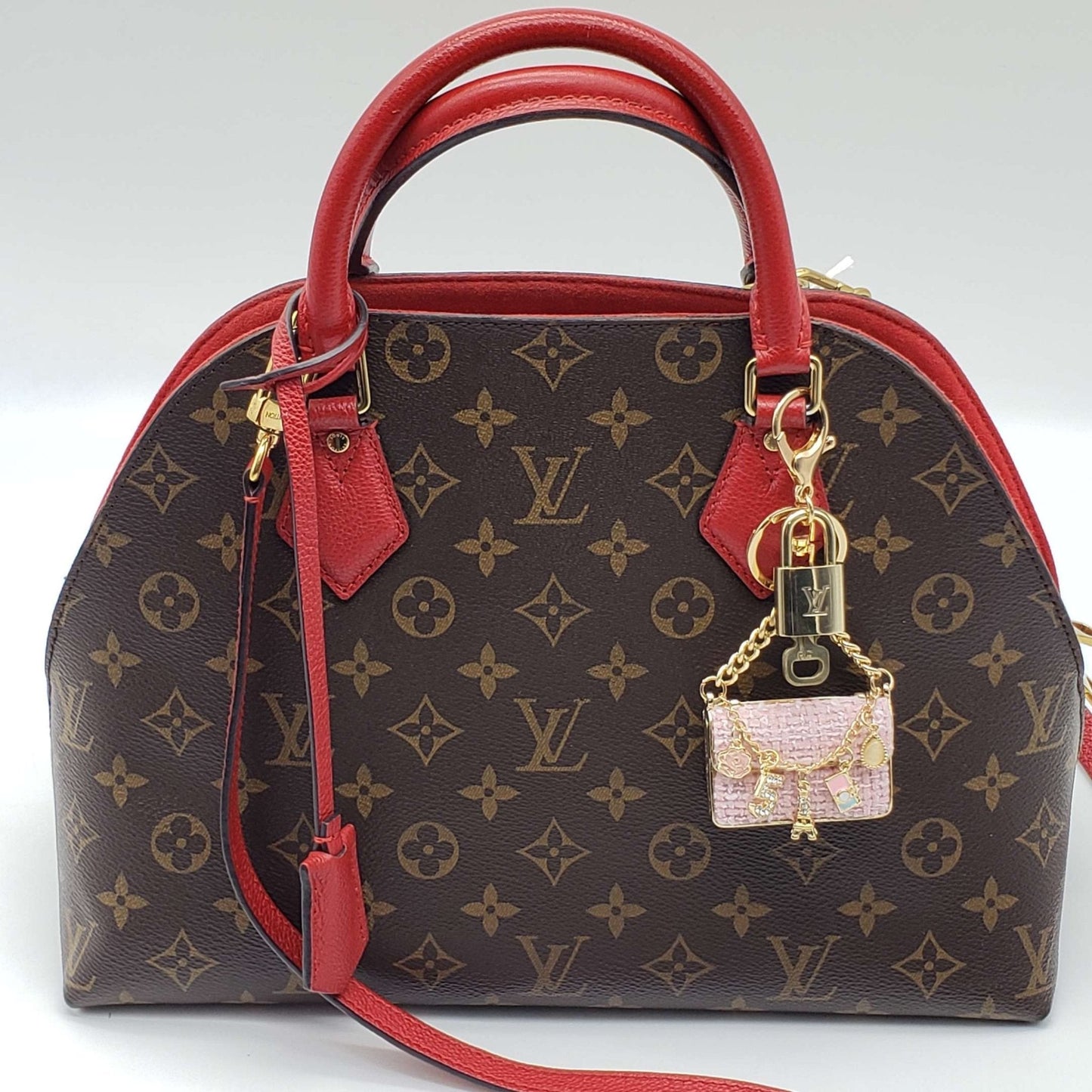 100% Louis Vuitton Lock and Key with Unbranded Keychain, Keycharm, Bagcharm