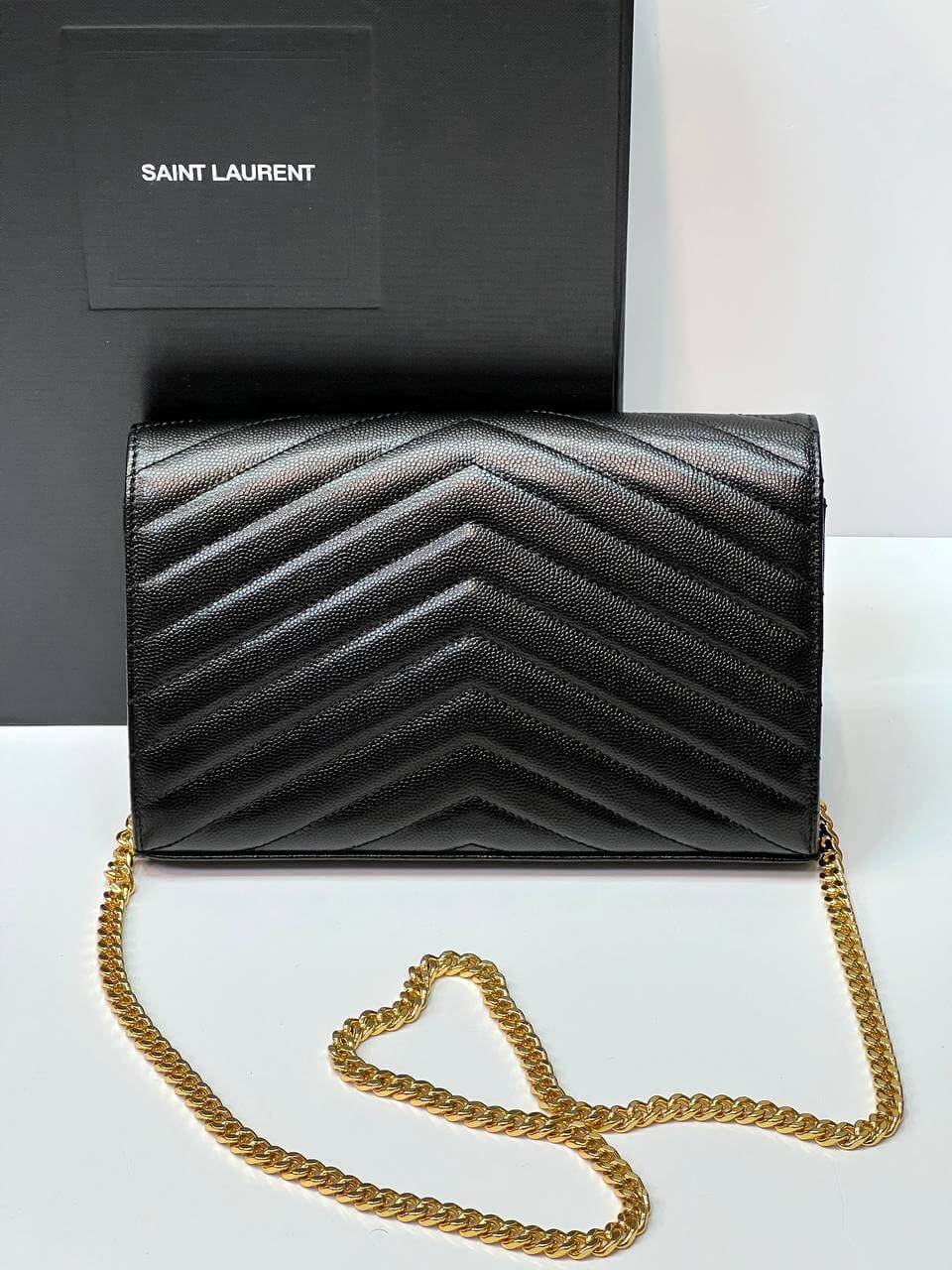 CASSANDRE MATELASSÉ CHAIN WALLET IN GRAIN DE POUDRE EMBOSSED LEATHER