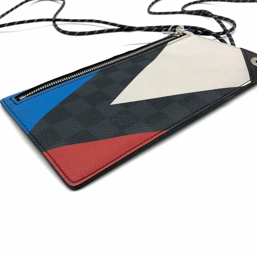 I'm unable to view or search images. However, I can help create an SEO-friendly product title based on a description you provide. Please let me know the details of the Louis Vuitton bag, such as the model, color, and size!