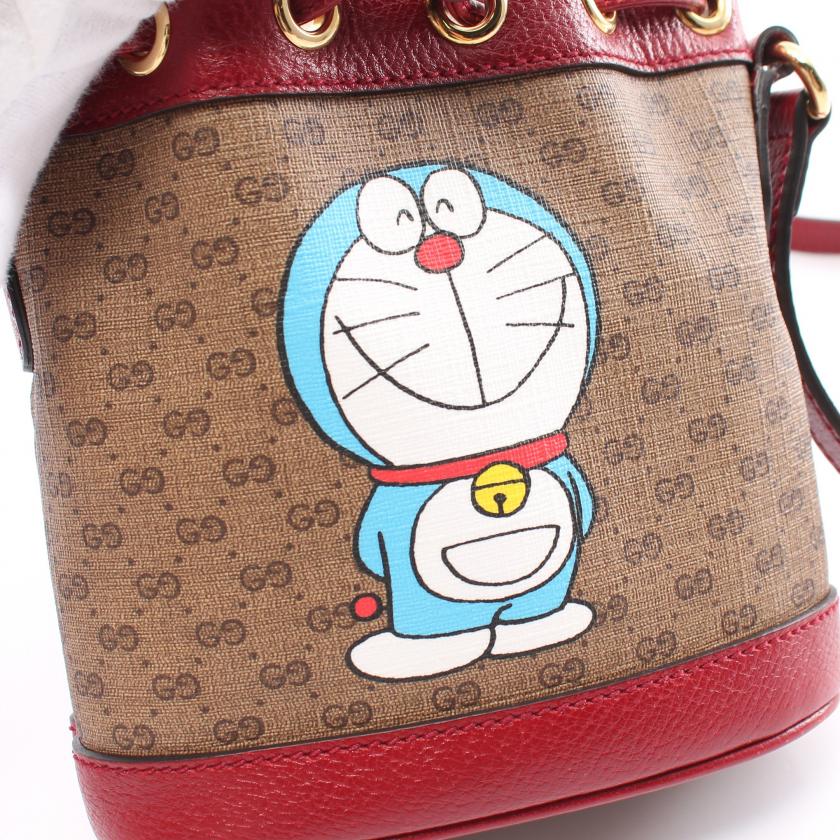 Gucci Ã Doraemon Mini Bucket Bag in Multicolor PVC Leather - Micro GG Supreme Light Brown Shoulder Bag