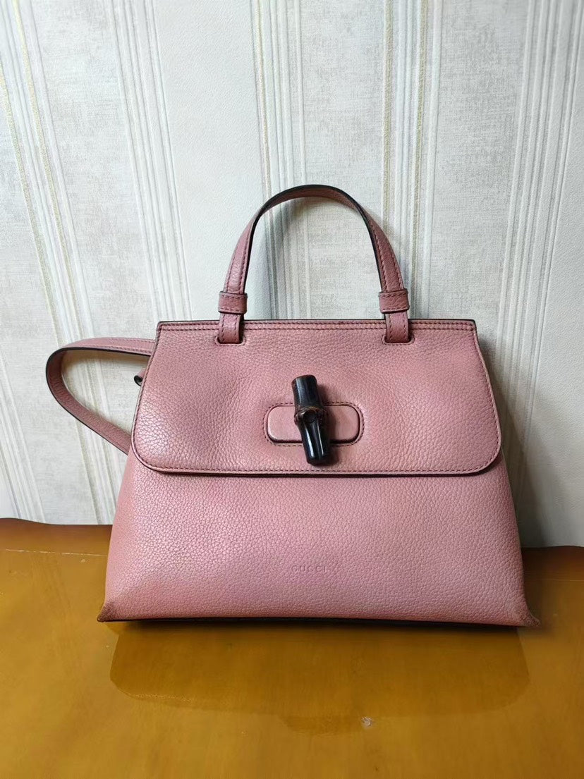 Gucci Bamboo Daily Pink Leather Handbag Medium