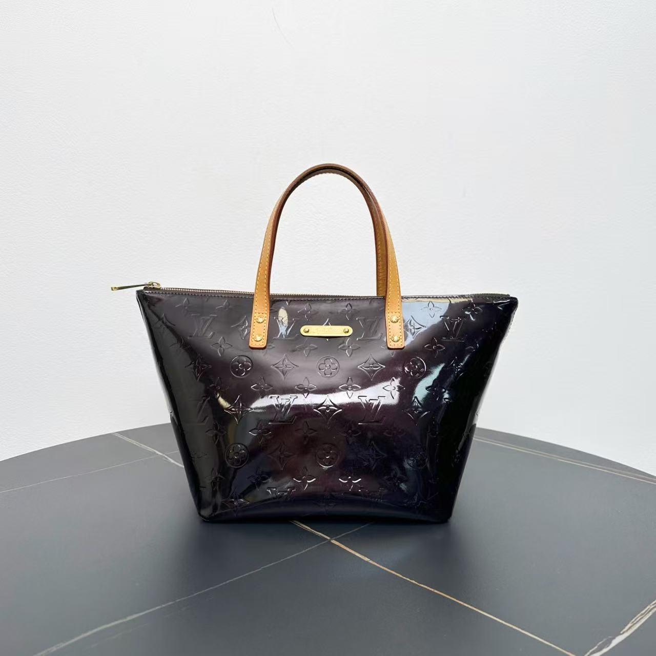 Louis Vuitton Vernis Monogram Amarante Tote Bag
