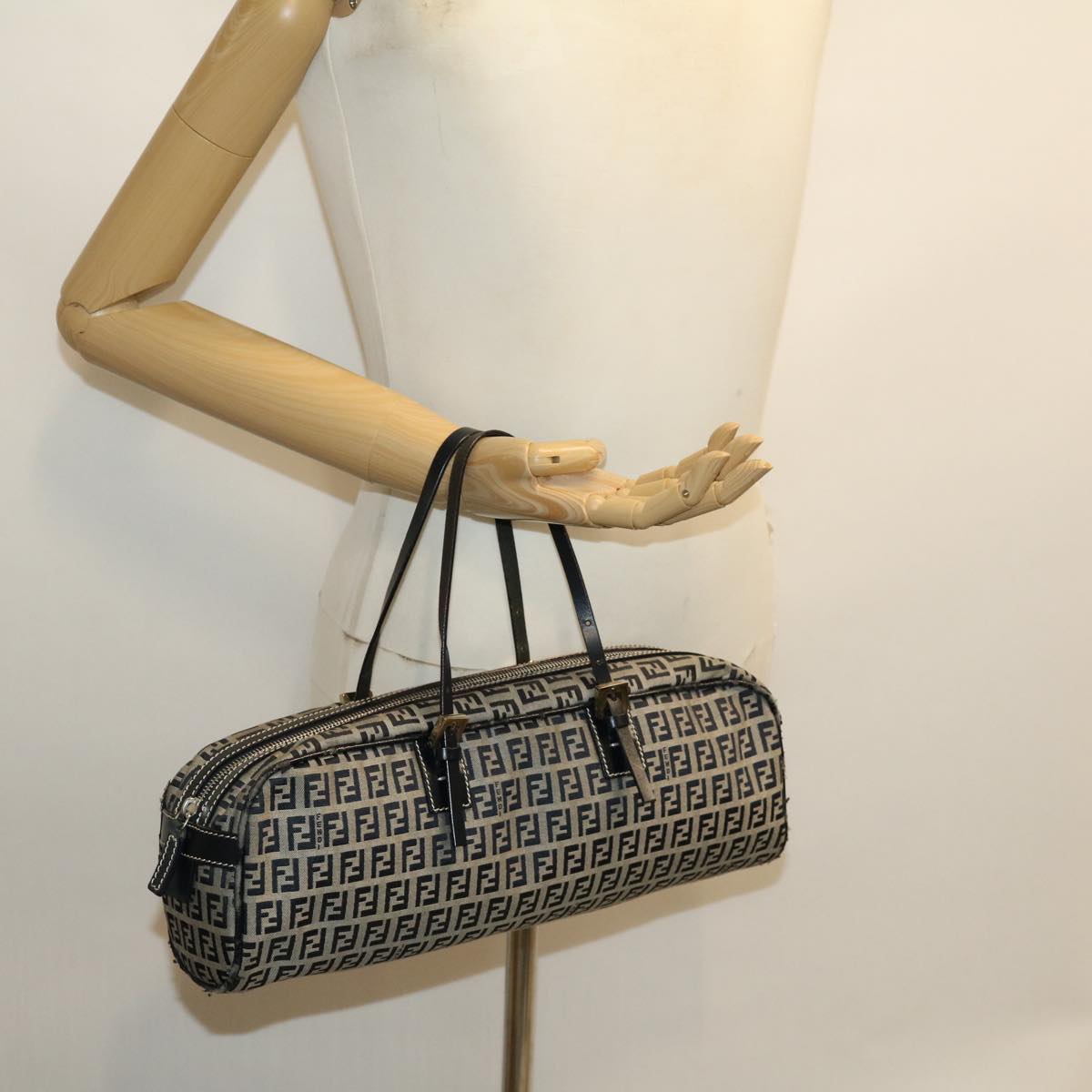 FENDI Zucchino Canvas Hand Bag Navy rd2345