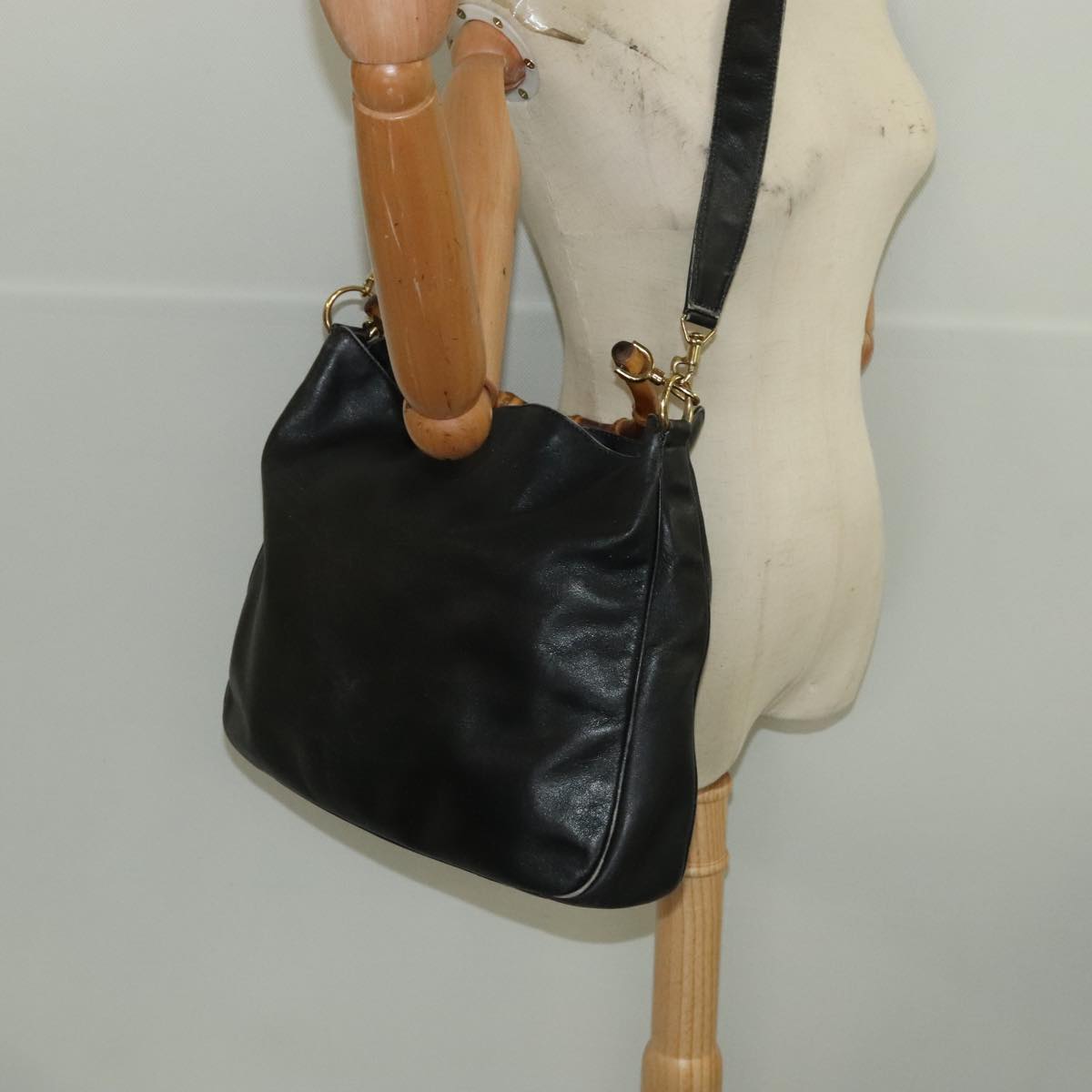 GUCCI Bamboo Shoulder Bag Leather 2way Black Gold 001.123.1577 th5460