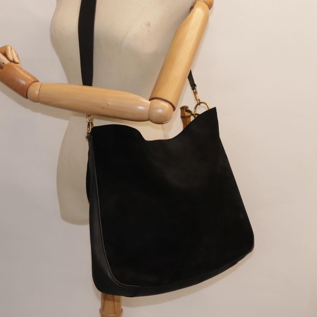 GUCCI Bamboo Shoulder Bag Leather 2way Black Gold 1 1577 2615 ti2025