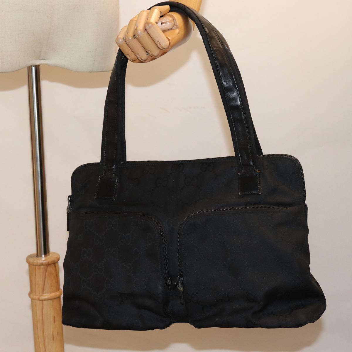 GUCCI GG Canvas Tote Bag Black 001 3705 yk12781