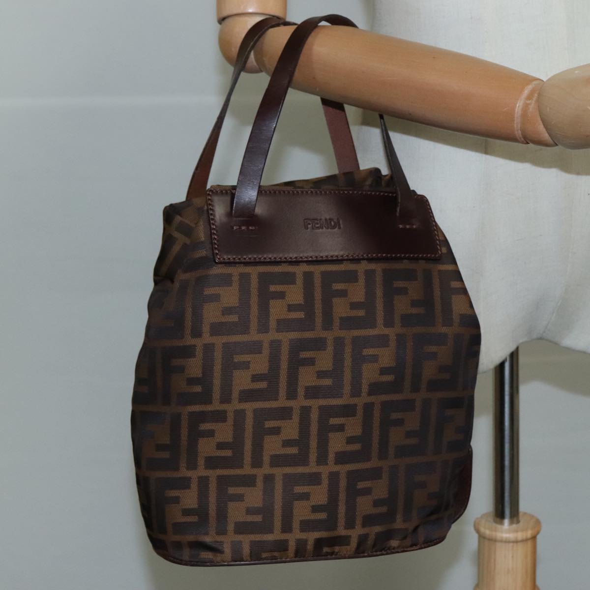 FENDI Zucca Canvas Hand Bag Brown Black yk16714