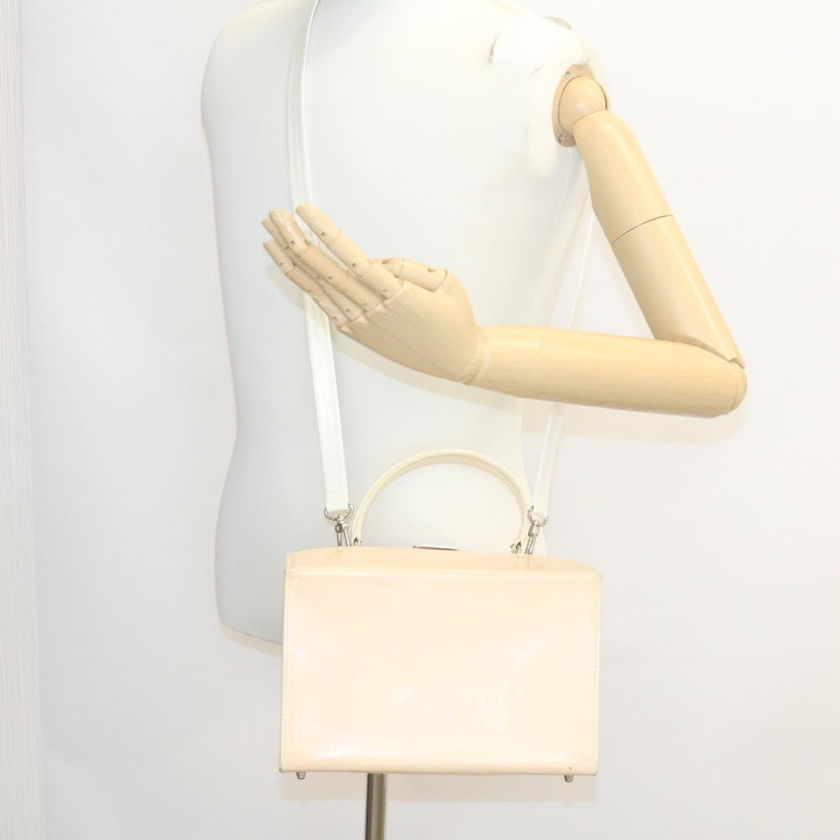 FENDI 2Way Shoulder Bag Hand Bag Enamel Beige yk3458