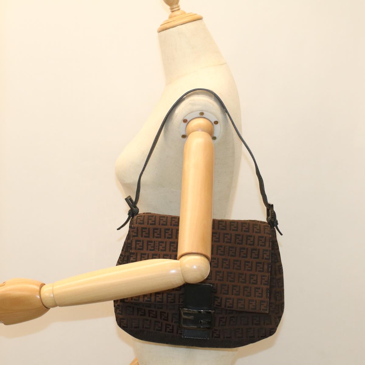 FENDI Zucchino Canvas Mamma Baguette Shoulder Bag Brown yk8935