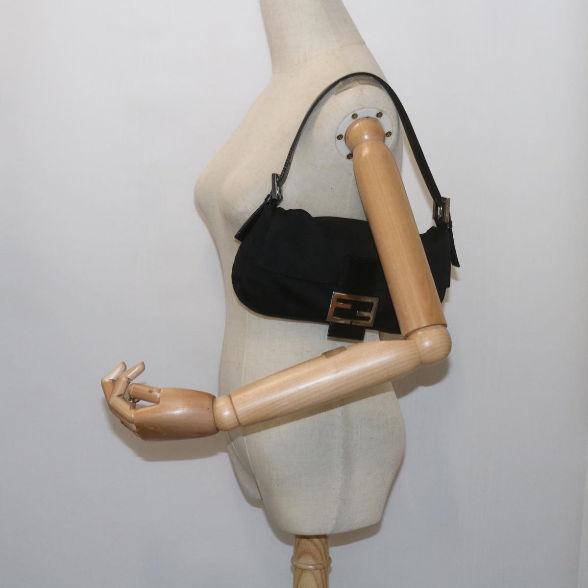 FENDI Mamma Baguette Shoulder Bag Nylon Black yk9545