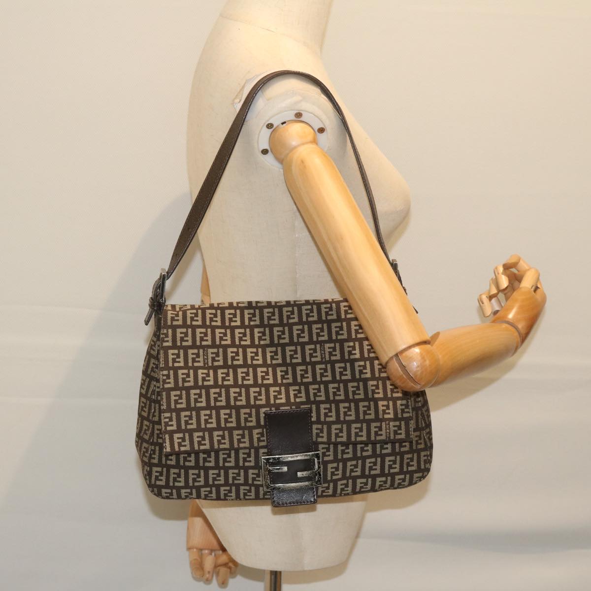FENDI Zucchino Canvas Mamma Baguette Shoulder Bag Brown yk9694