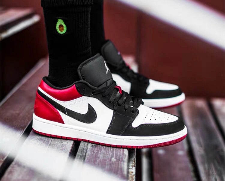 GLM - AJ1 black toe