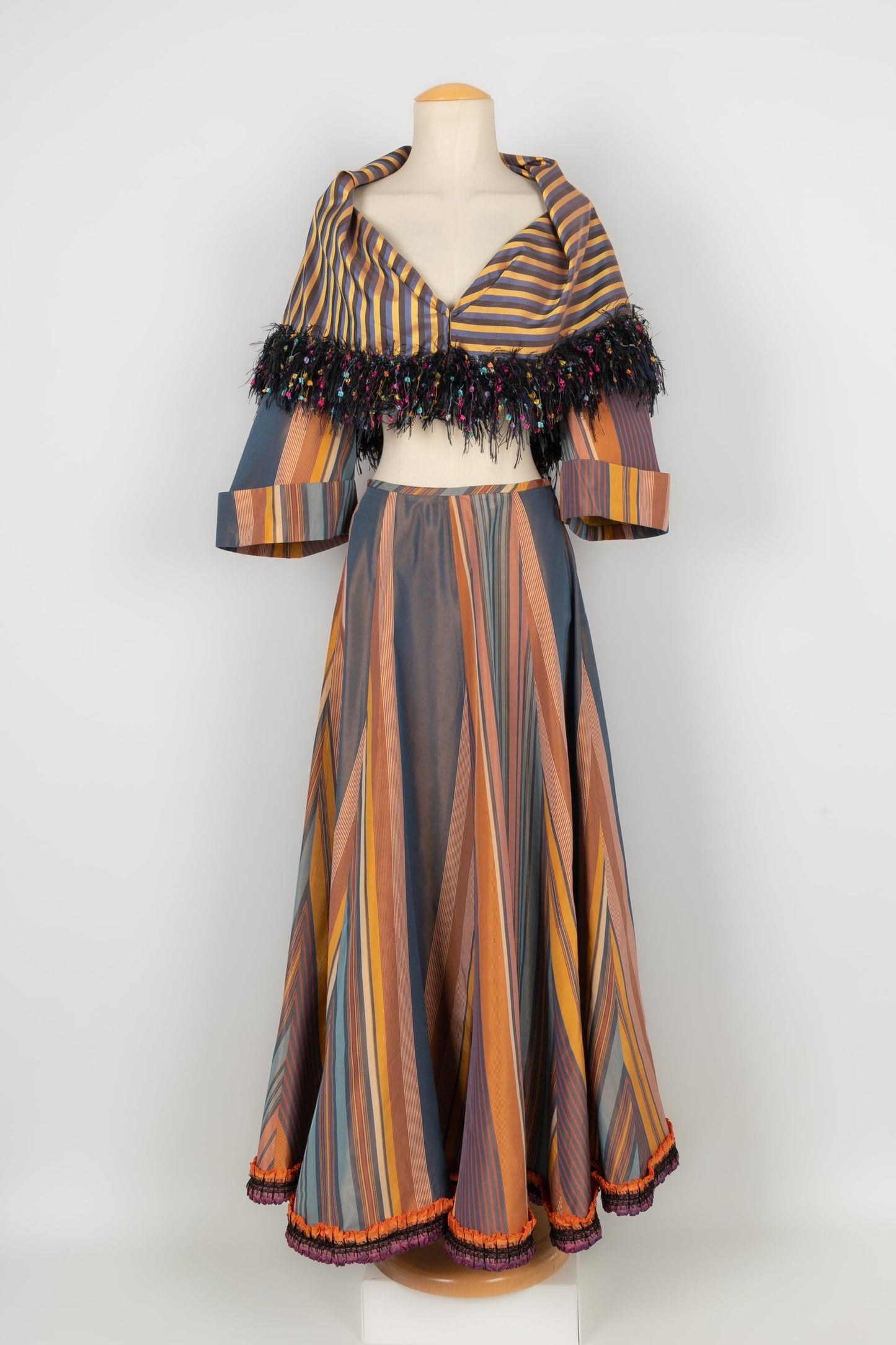 Ensemble Christian Lacroix
