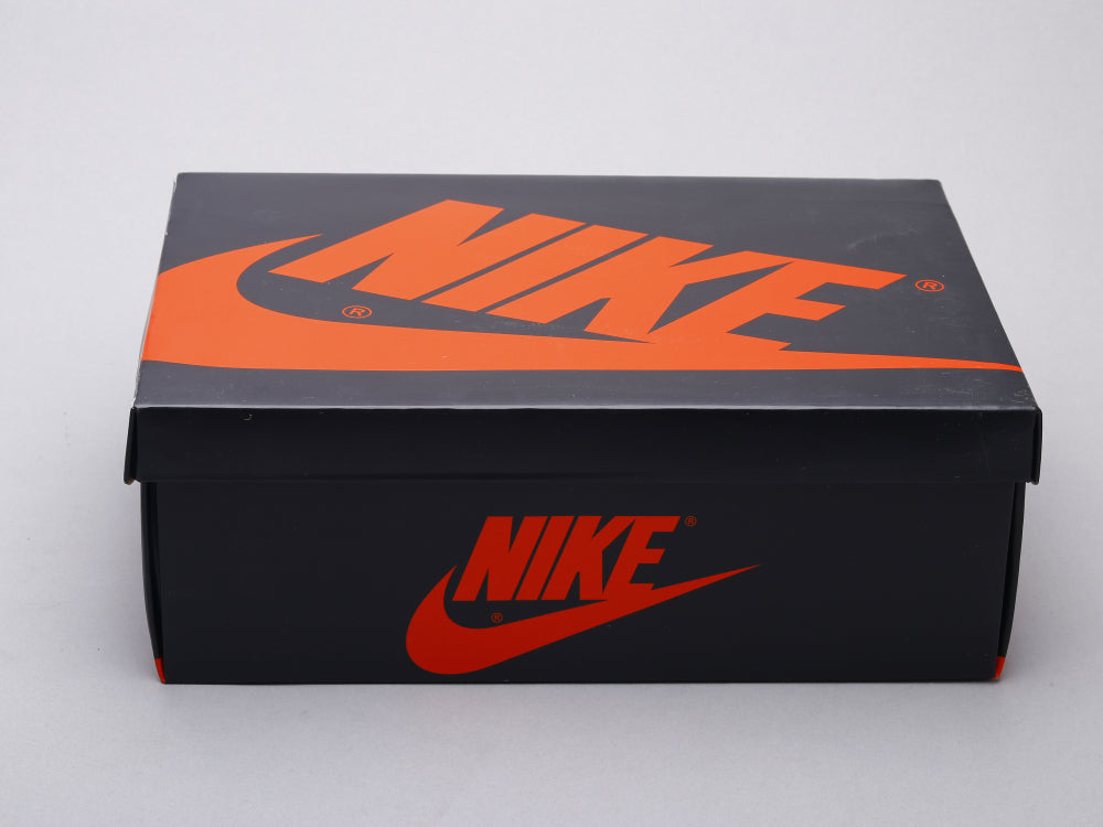 GLM - AJ1 black red toe