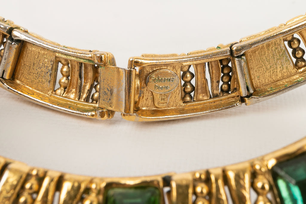 Collier court Jean-Louis Scherrer