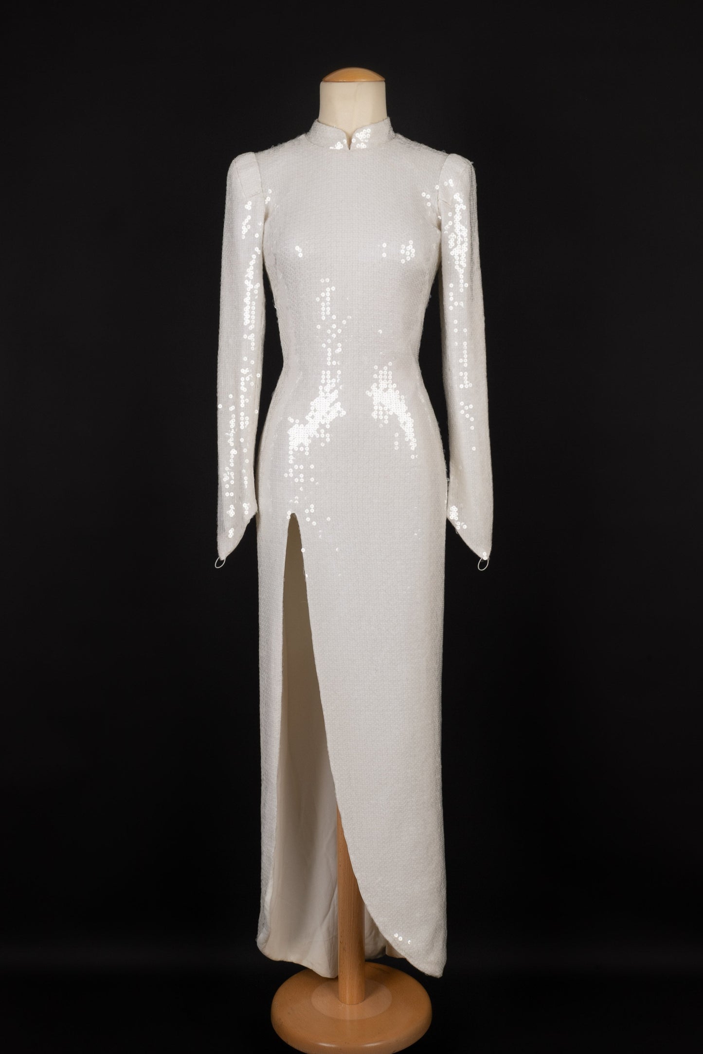 Robe ÃƒÆ’Ã‚Â  paillettes Azzaro