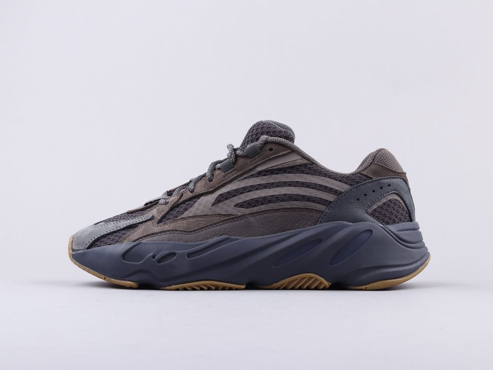 GLM - Yzy 700 Geode Sneaker