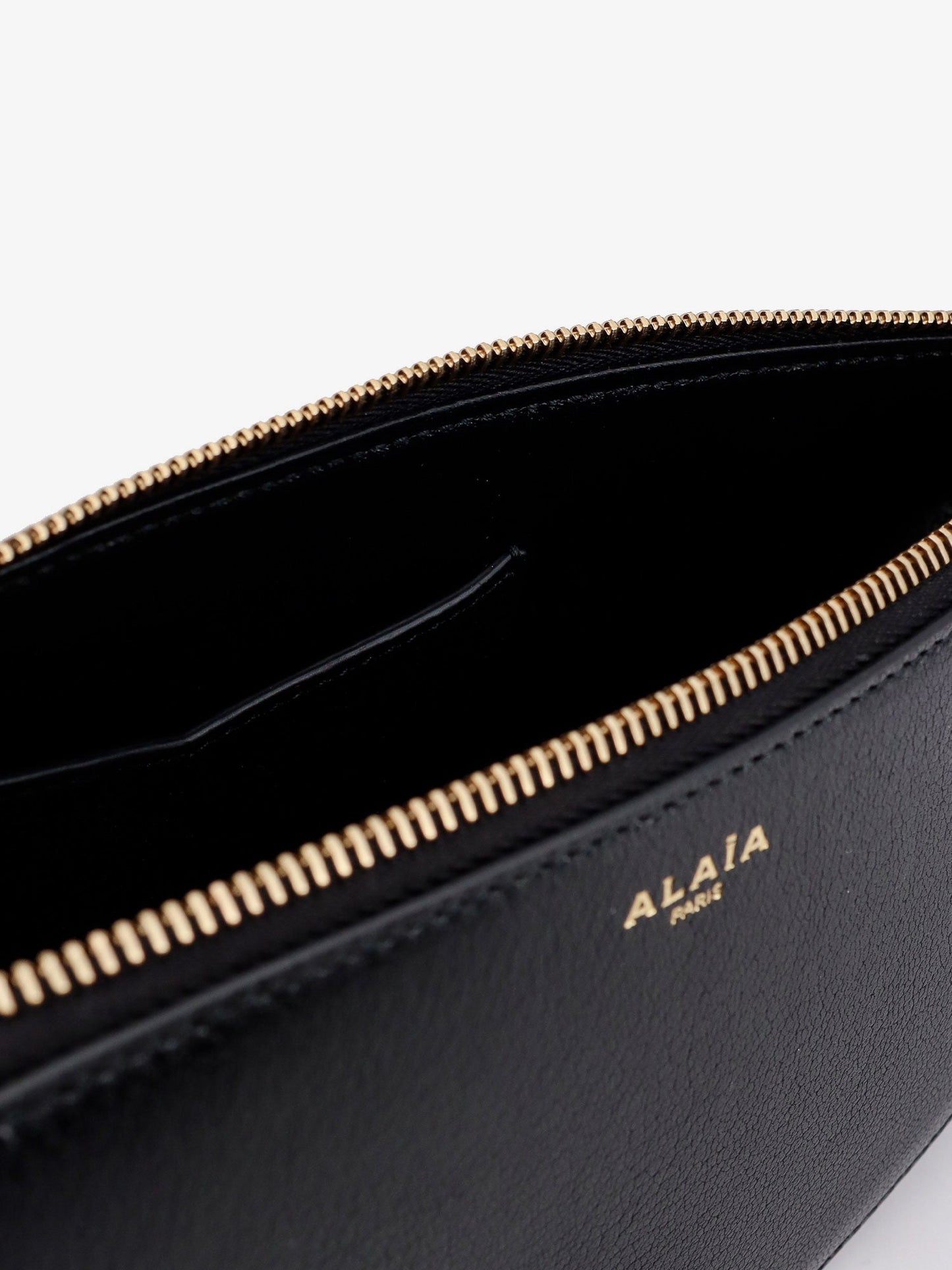 Alaia Woman Alaia Woman Black Shoulder Bags