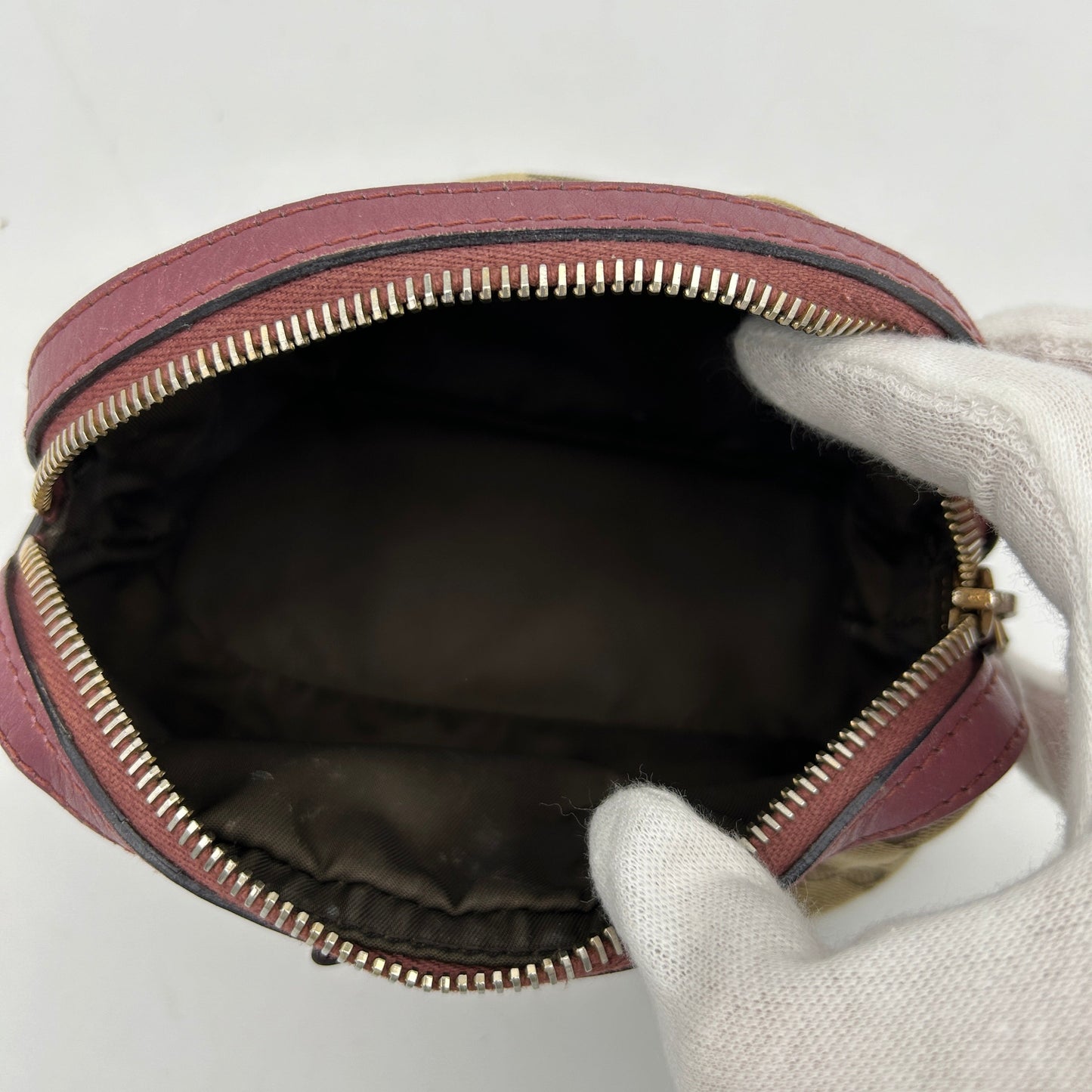 Gucci Beige GG Monogram Necessaire Pouch Brown Trim