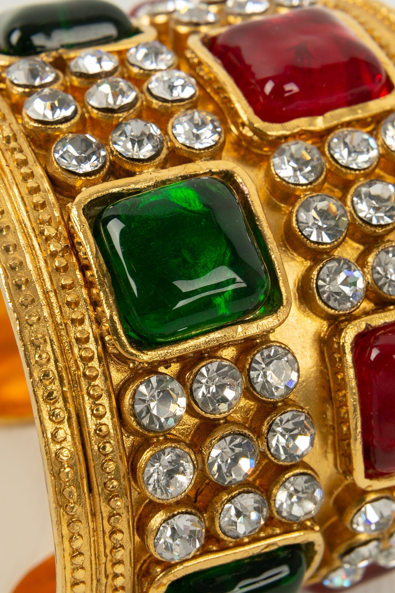 Bracelet manchette Chanel