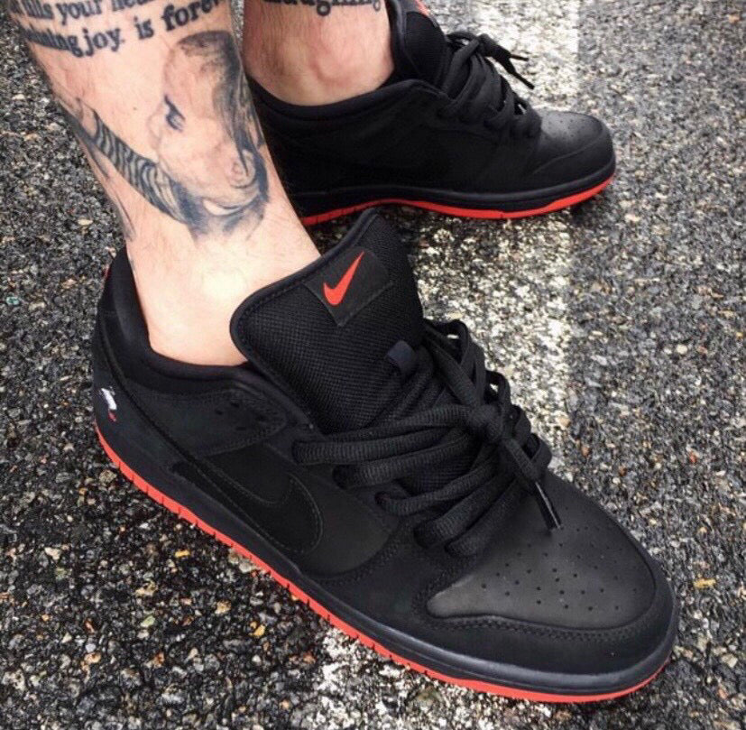 GLM - Staple co-branded black pigeon