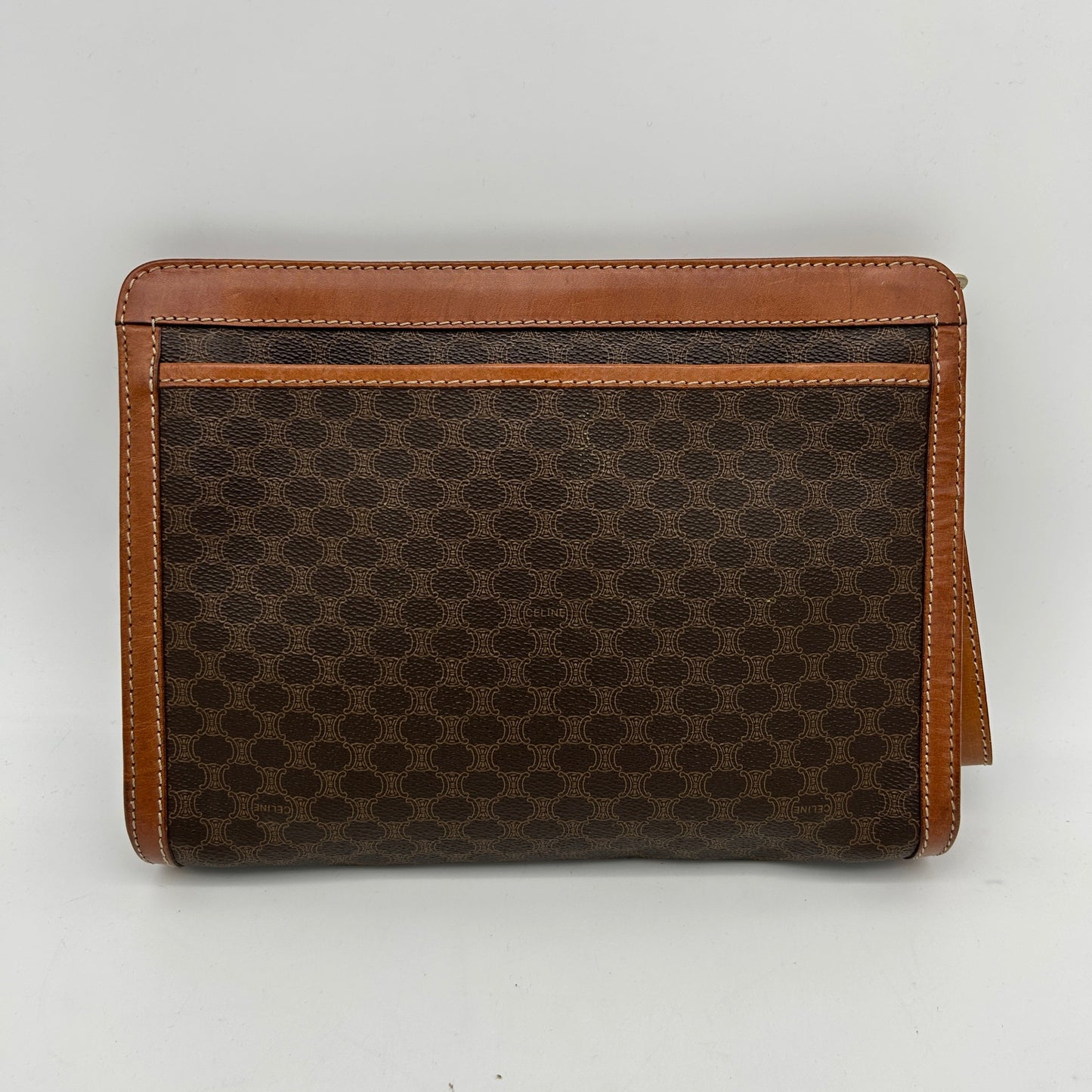 Celine Vintage Clutch B11302DTF3