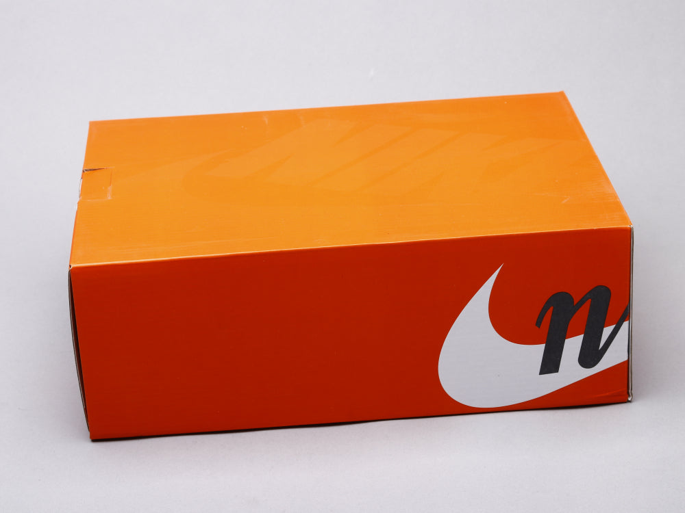 GLM - NKE Waffle off-white