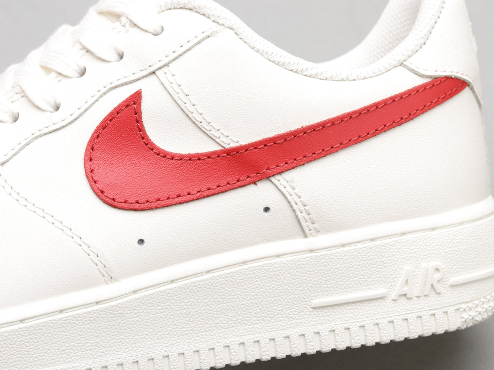 GLM - AF1 retro white red low top