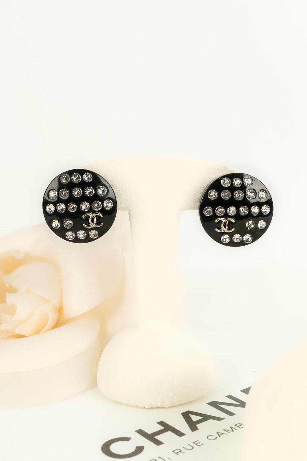 Boucles d'oreilles Chanel DÃƒÆ’Ã‚Â©filÃƒÆ’Ã‚Â©