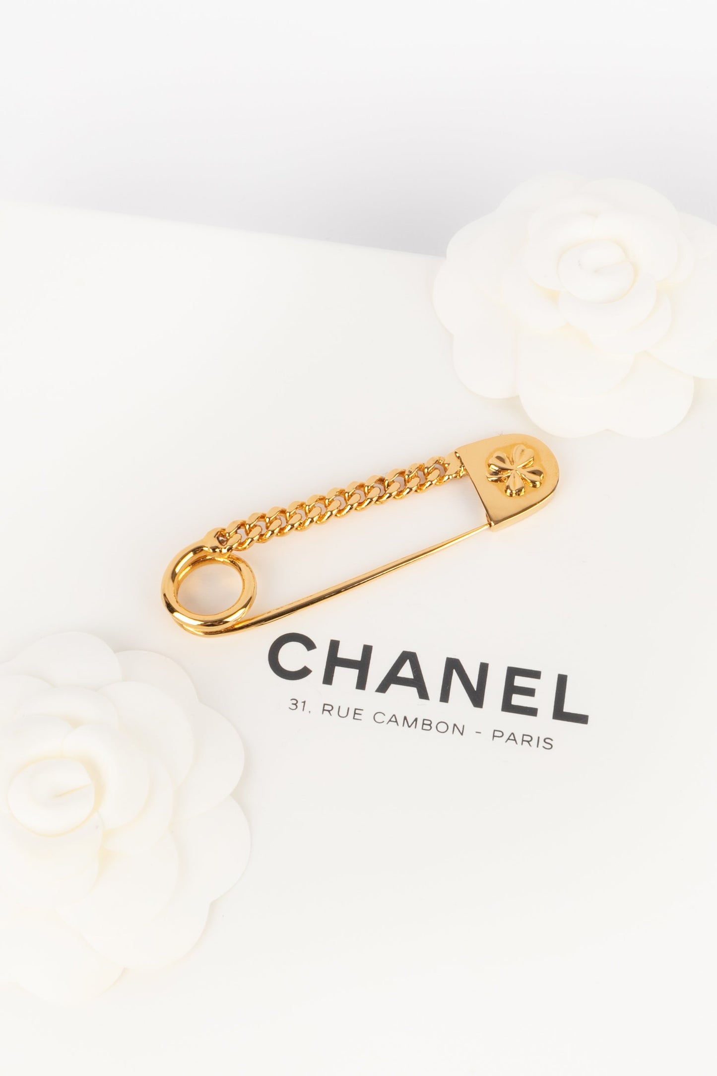 Broche Ã©pingle Ã  nourrice Chanel