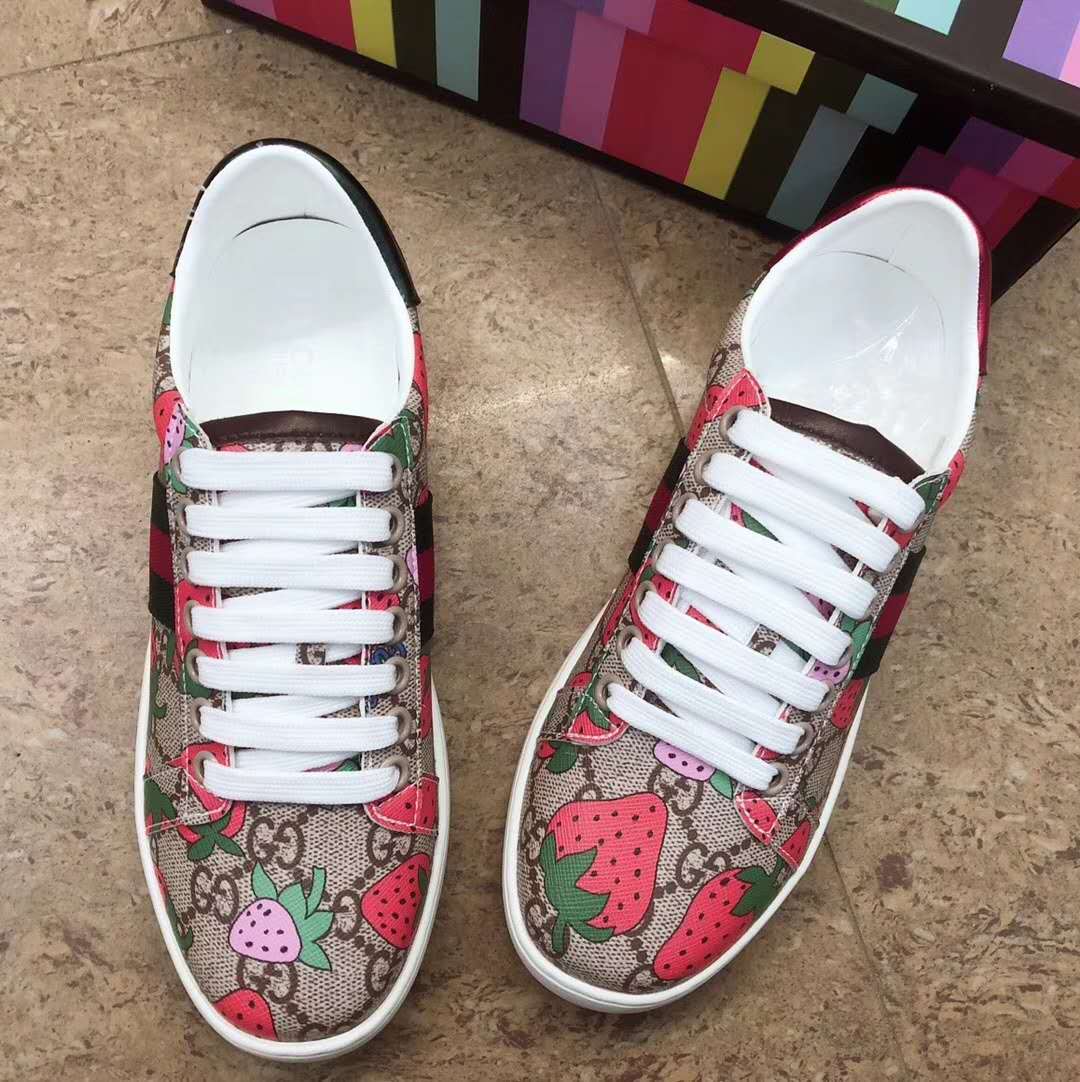 GLM-GCI Ace Sneaker 045