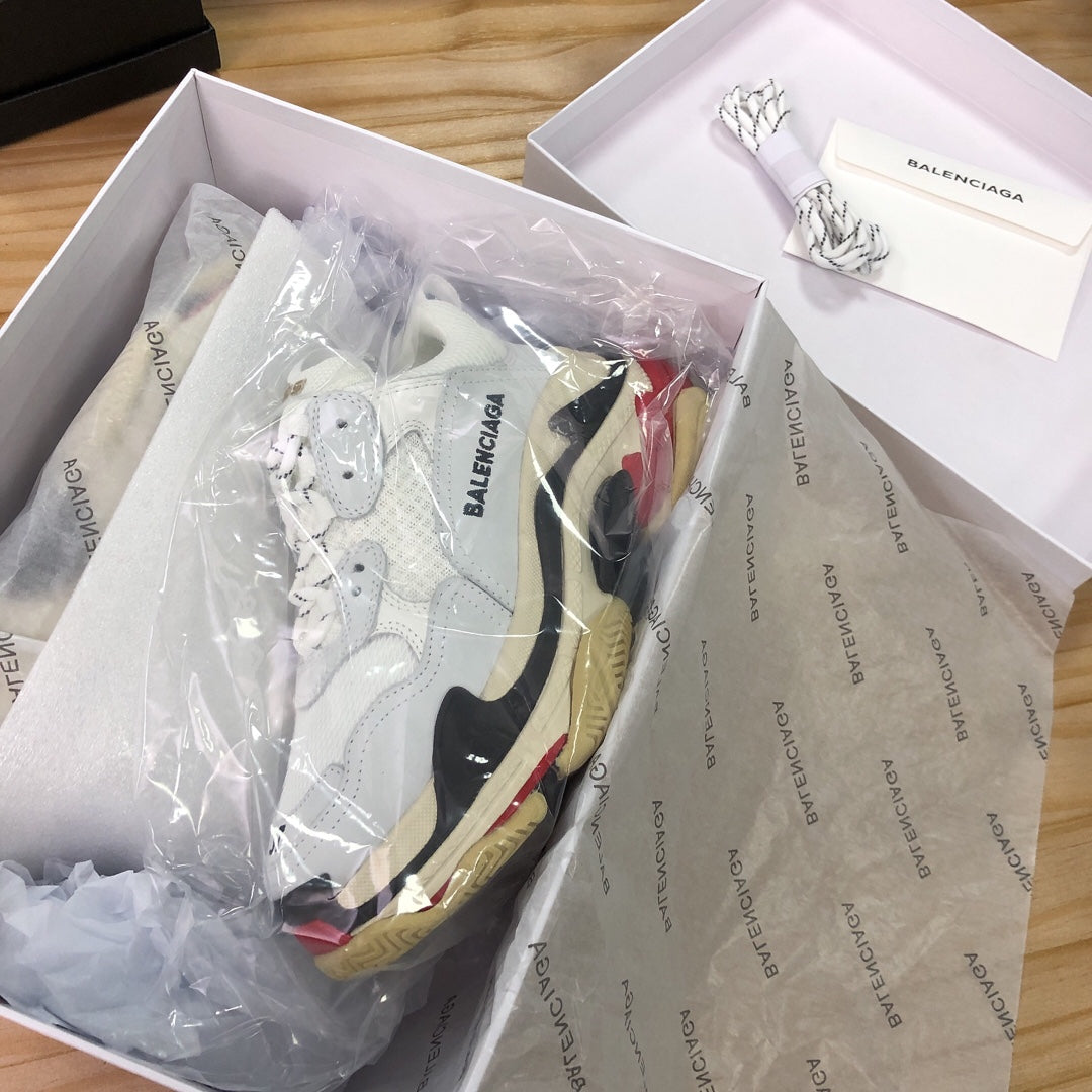 GLM - Top Quality Bla Sneaker 071