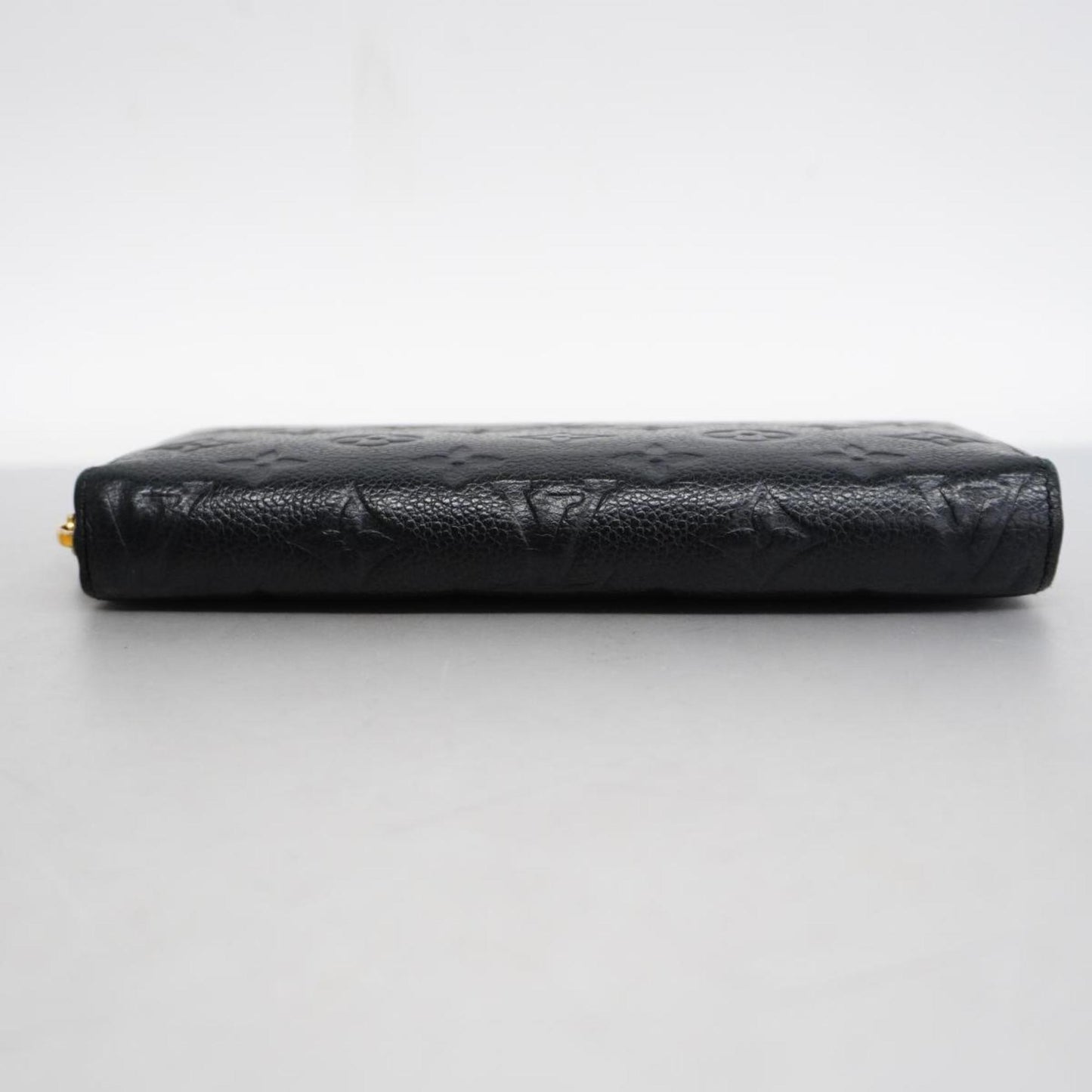 Louis Vuitton Zippy Wallet  Leather Wallet  ()