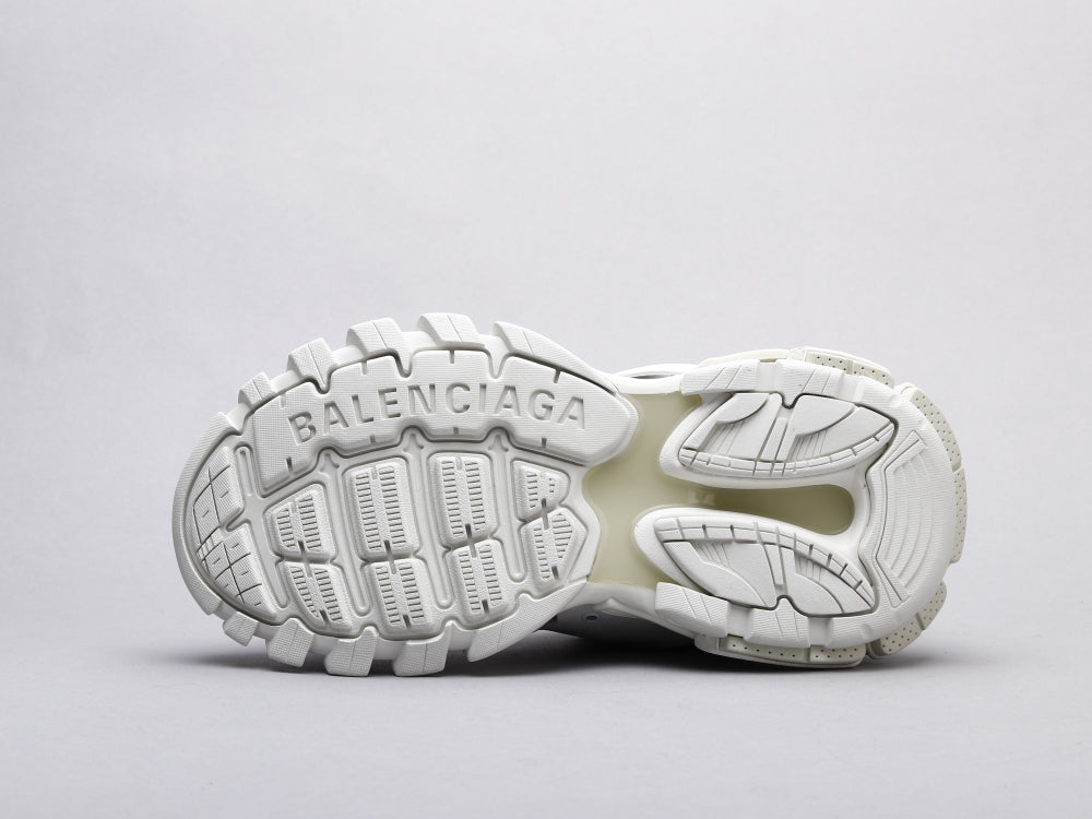 GLM - Bla Track Three Generations White Sneaker