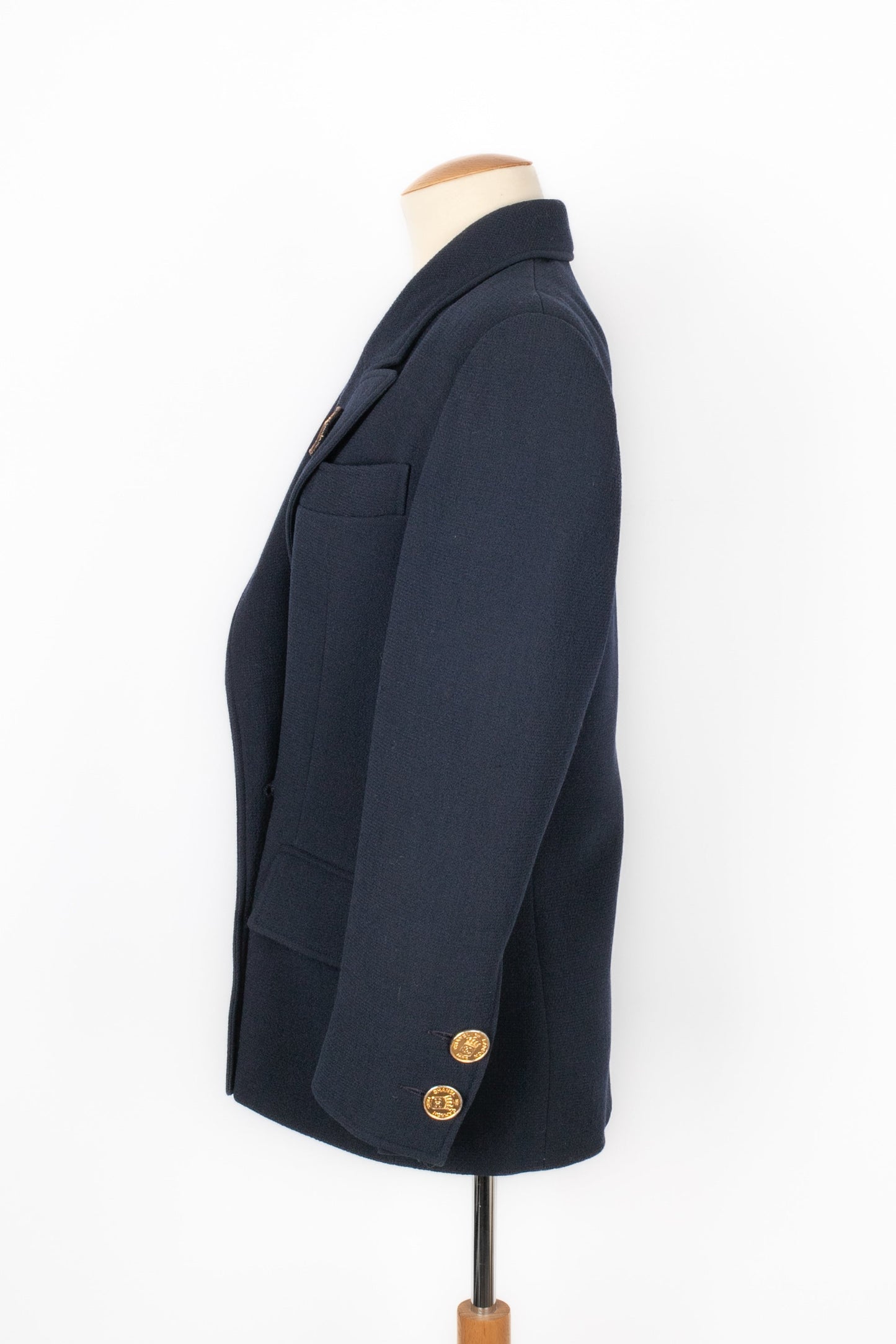 Veste bleue Chanel