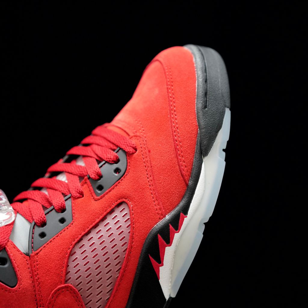 GLM - AJ5 Angry Bull