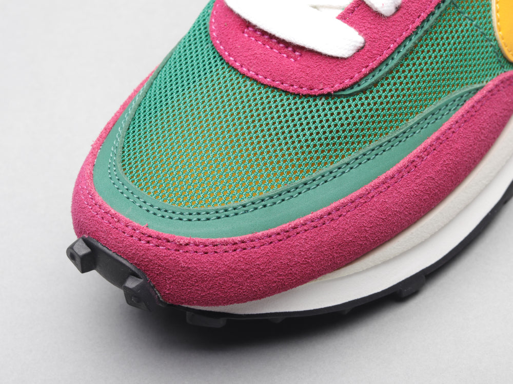 GLM - NKE Waffle Green Powder