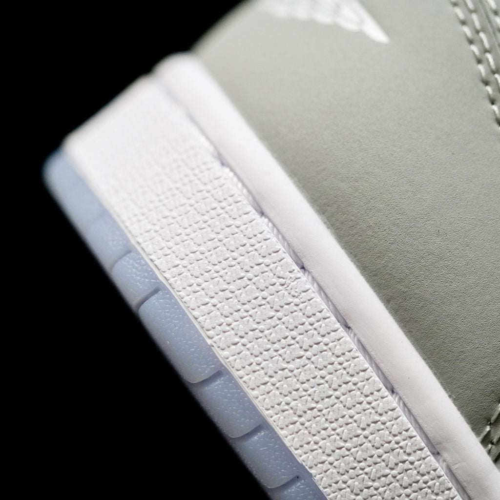 GLM - AJ1 low Wolf Grey off-white DIR