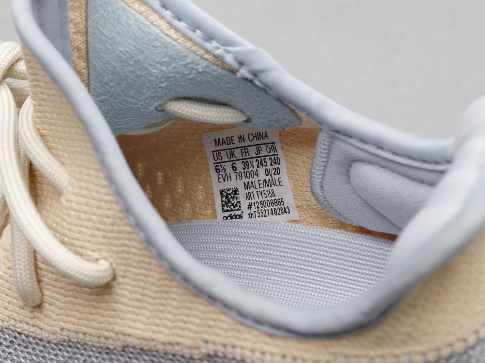 GLM - Yzy 350 Linen Cream Sneaker