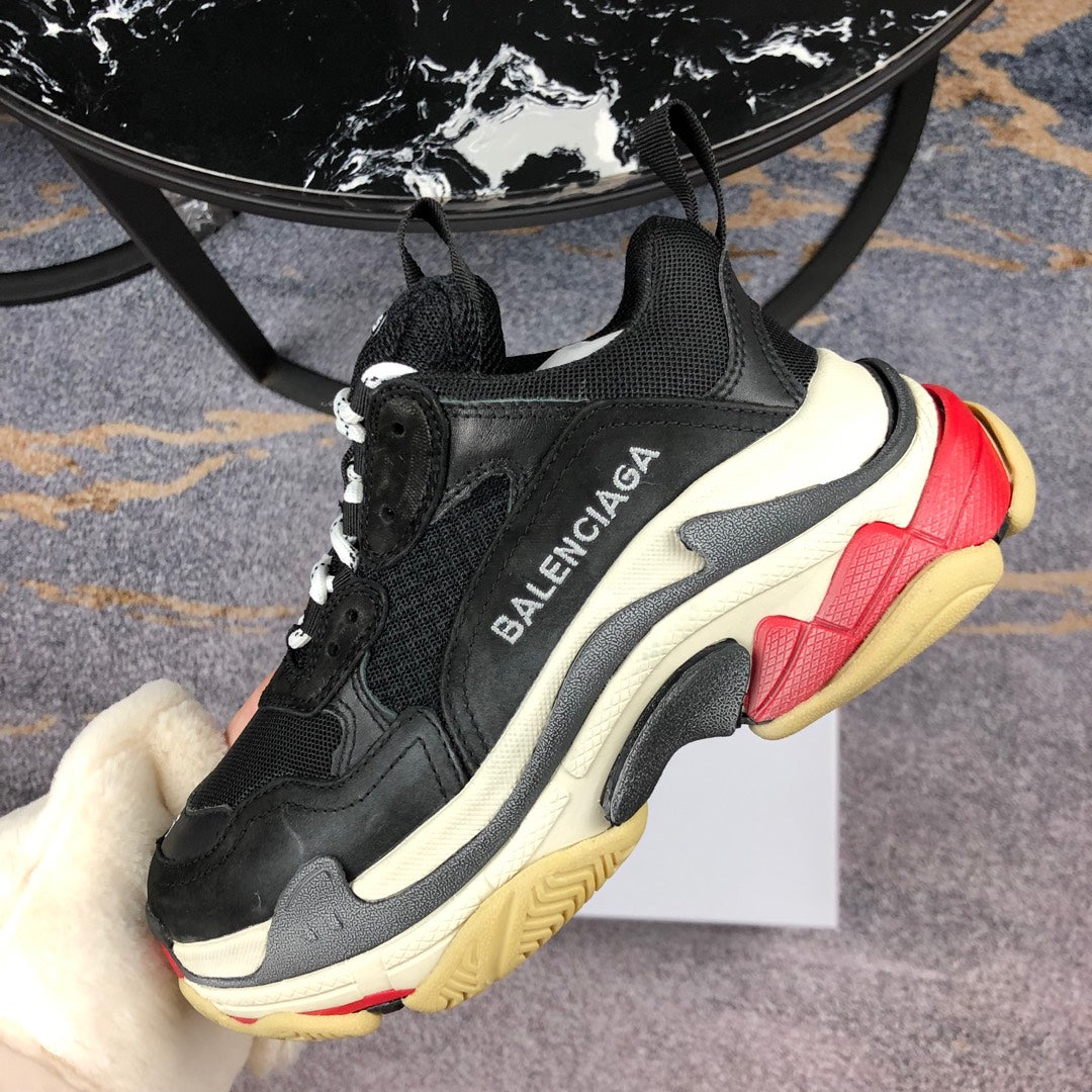 GLM - Top Quality Bla Sneaker 085