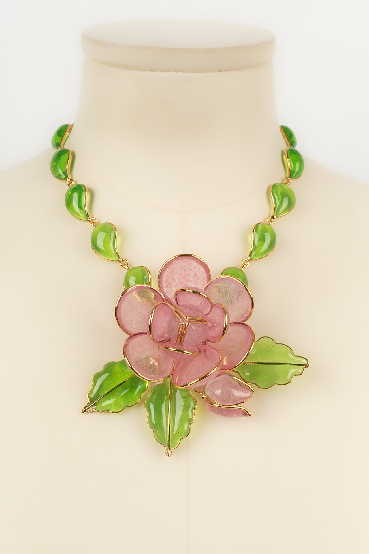 Collier fleur Augustine
